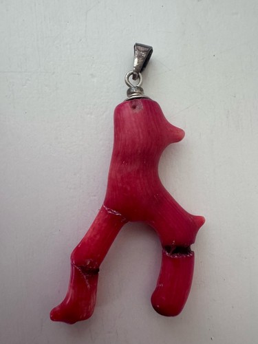 Vintage anhänger rote koralle - anhänger,
