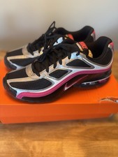 NEW NIKE Women's Reax Run 5
