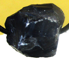 ONYX    KRISTALL   ROHSTEIN   gebohrt   ANHÄNGER     Nr.3