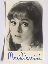 Marie Versini signiert Film