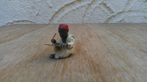 Alter sitzender zinn araber - zinn,