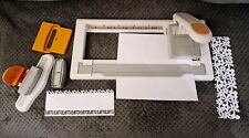 Fiskars Advant Edge Stanz System plus 2 Bordüren Stanzer