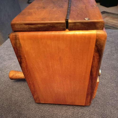 Kaffeemühle alte seltene - -,