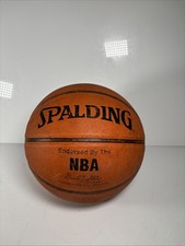 Spalding NBA Outdoor Gummi