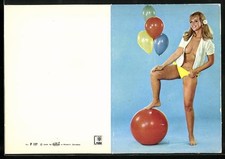 AK Frau ohne BH mit rotem Ball