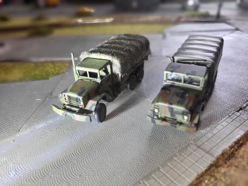 Minitanks army trucks - us,