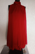 wunderschöne Bluse Größe L Rubin Farbe 100 %Seide Unterkleid Länge78cm Italien 