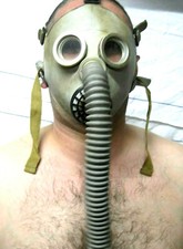 5 Gasmaske Gummischlauch