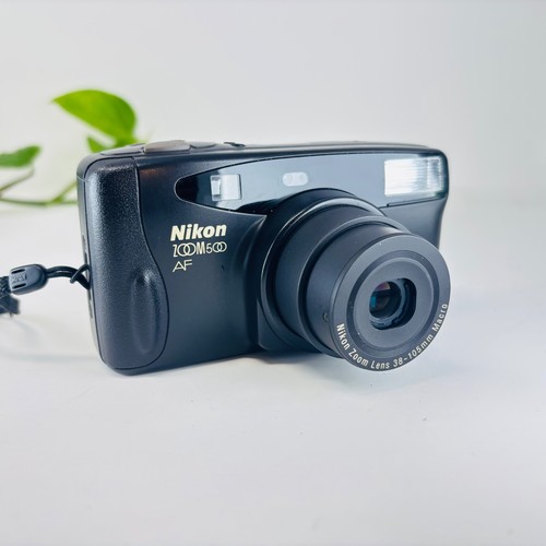 Nikon zoom 500 analoge - nikon,