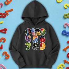 Jungen und Mädchen bunte