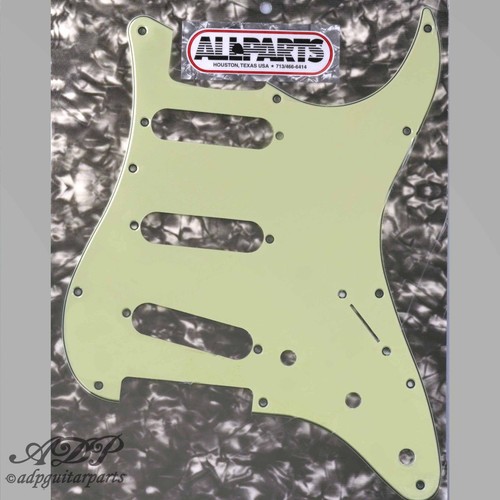 Pickguard stratocaster mint - pickguard,