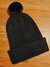 Strickmütze Bommelmütze