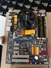 Asus Motherboard mit CPU und