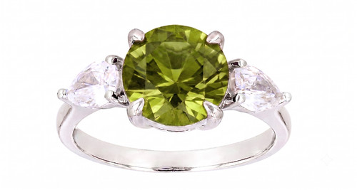 Natural peridot gemstone - peridot,