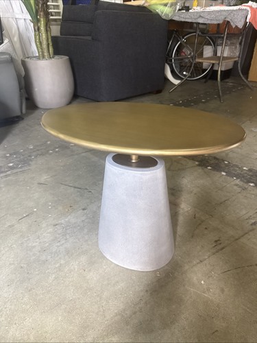 Sunpan kadin side - table,