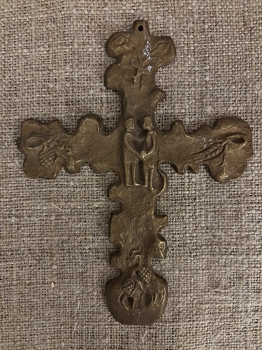 älteres massives kreuz aus - massives,