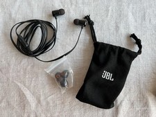 JBL TUNE110 Mit Kabel In-Ear Kopfhörer Headset Schwarz
