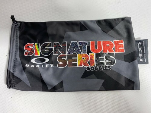 Oakley signature series - signature,