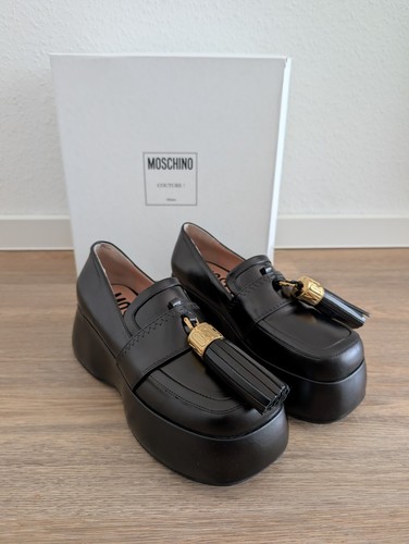 Moschino couture tassel charm - moschino,