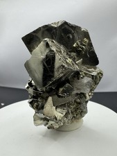 Top Pyrit Würfel Wuchs Mit