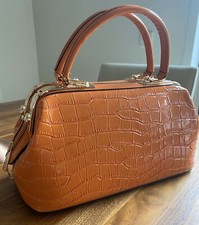 Neue Orange Tasche Blogger