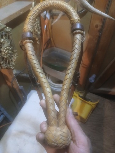 The item shown vintage - item, a