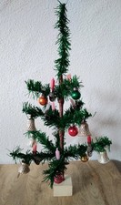 Alter Christbaum  Kunststoff