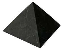 Schungit  & Shungit Pyramide ca. 10 x 10 cm. / matt
