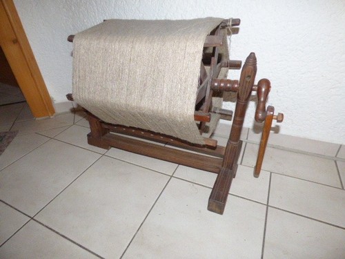 Antike haspel aus - holz,, sehr