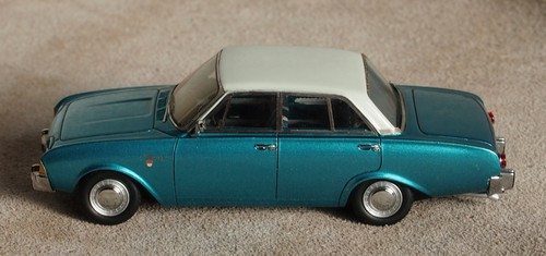 Ford taunus p3 17m - 1:43,