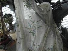 Gardinen Set schönes Blumenmuster + 3 Stores | Weiß | hochwertig verarbeitet