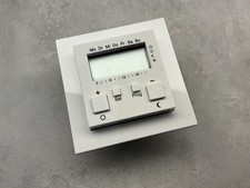 GIRA Raumtemperaturregler mit