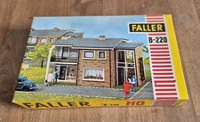 Faller B-220 Zweifamilienhaus