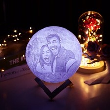 Personalisierte Mondlampe mit