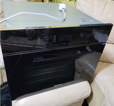 Miele Backofen mit Dampffunktion. DGC6400 Full Black - Spezielle "PerfectClean" Oberflächen!