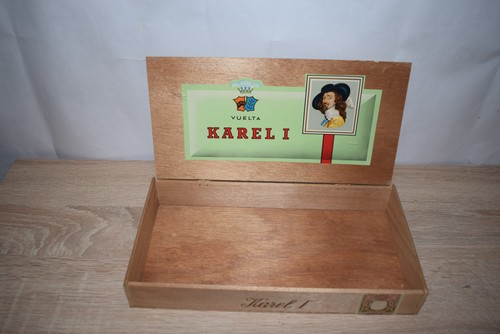 Alte zigarrenschachtel holz - "alte",