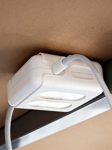 Untertischhalterung für apple - untertischhalterung,