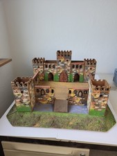 Hausser Elastolin Burg