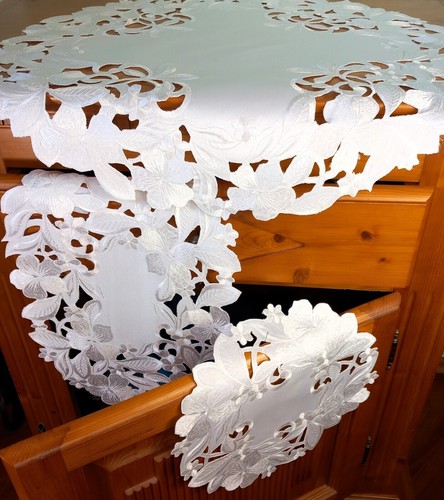Deckchen weiss 30cm rund - rund, 60cm