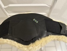 Devocoux Kurzgurt Lammfell Leder Schwarz