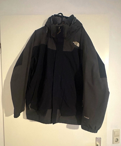 The north face hyvent - the,