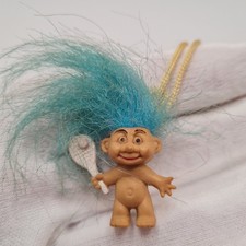 Vintage Troll Tennisfigur 1980er Miniatur 1:6 Puppenhaus blaue Haare