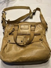 Damen-Umhängetasche  von Aunts & Uncles mit Tragriemen