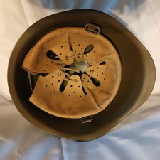 Alter Stahlhelme mit