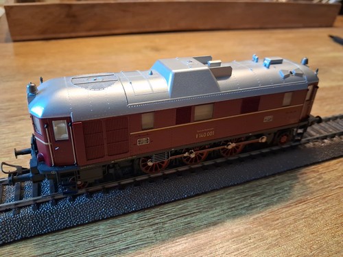 Trix diesellokomotive 140 - diesellokomotive,
