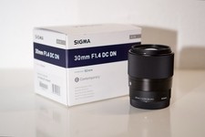 Sigma 30mm F1.4 DC DN