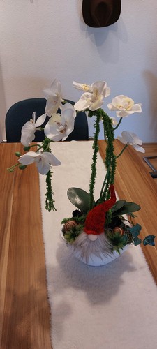 Wichtel mit orchideen deko - "wichtel, orchideen"