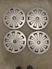 Audi A4 8W B9 Satz Radkappen