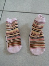 Antirutsch-Socken, rosa mit Streifen