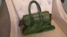 Liebeskind Handtasche, Kelly-Style, Schöne Patina, besonderer Verschluß, Grün 